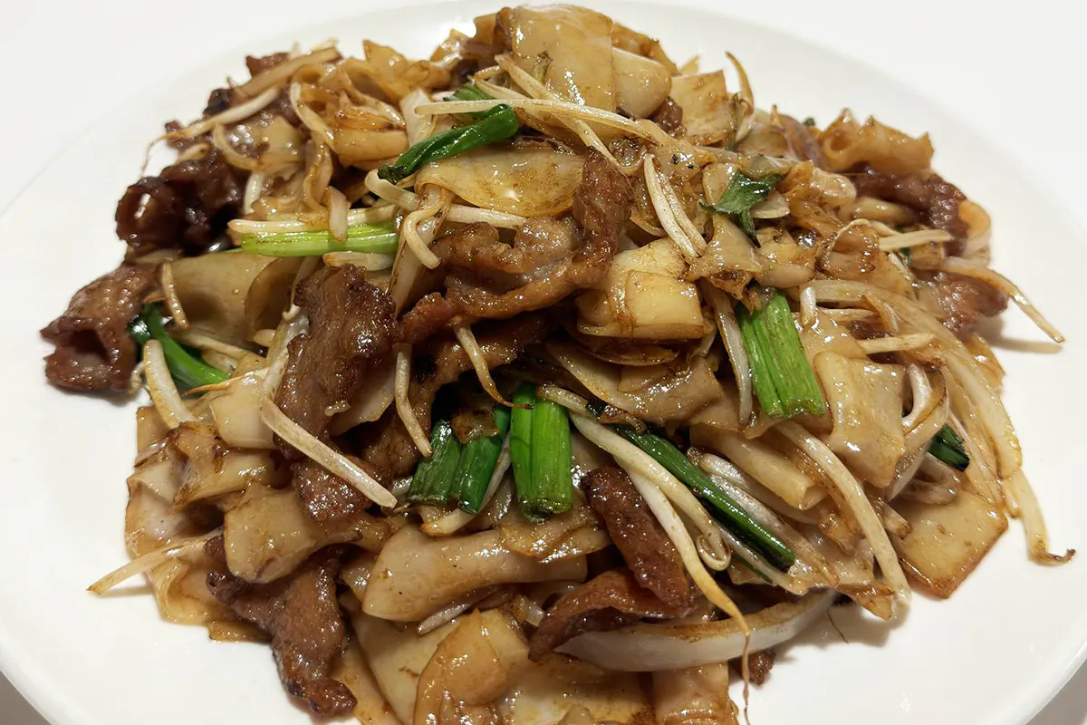 Beef Chow Fun at Great Wall Chinese Restaurant in Gilbert