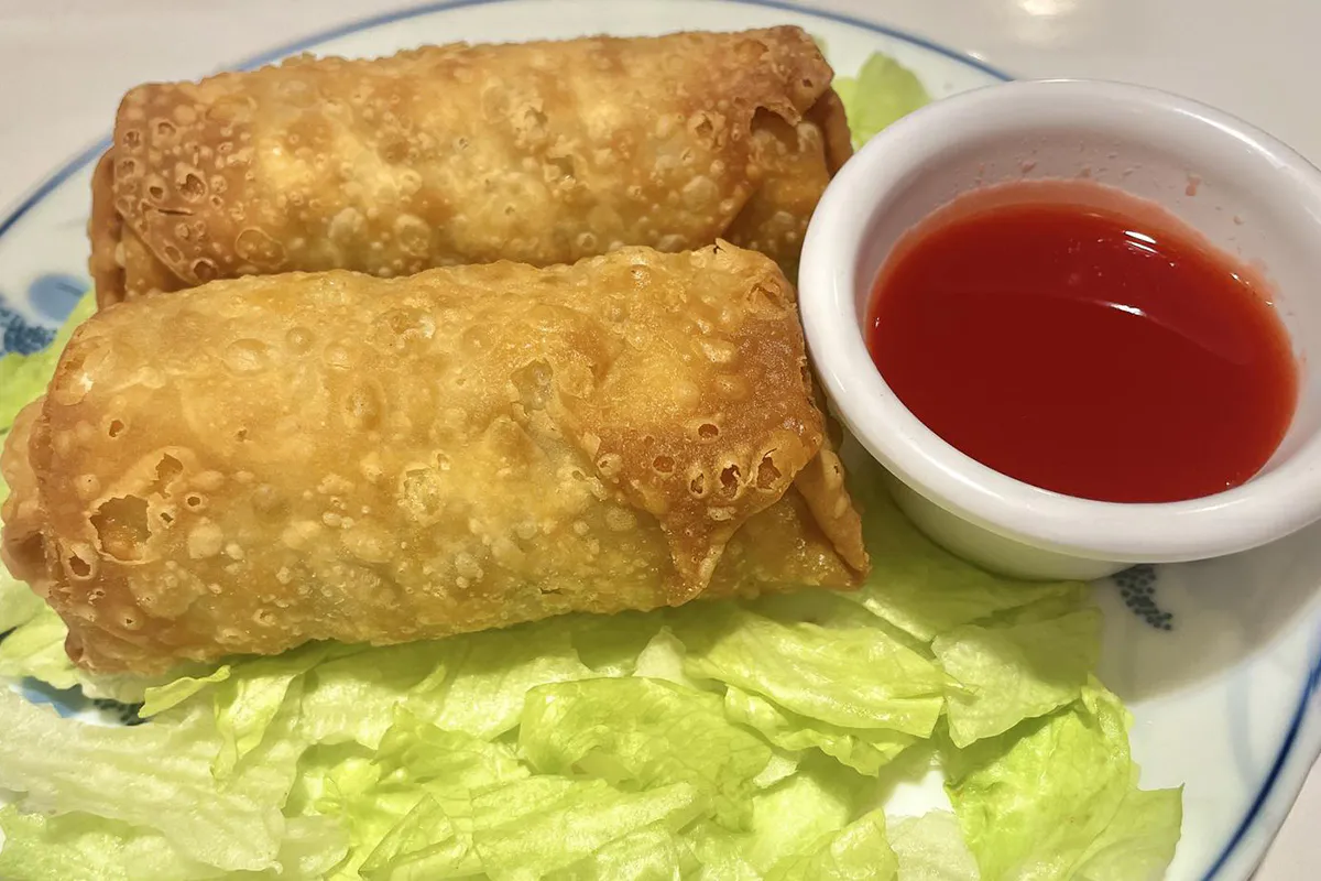 Chicken Egg Roll at Great Wall Chinese Restaurant in Gilbert