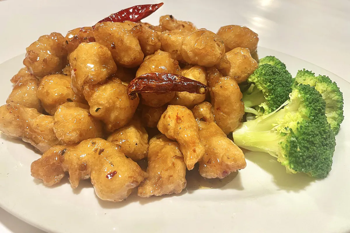 General chick at Great Wall Chinese Restaurant in Gilbert